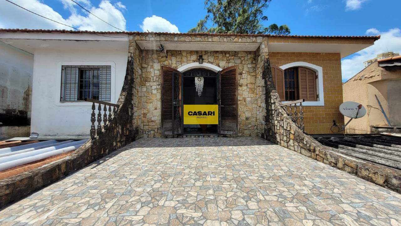 Sobrado para à venda no bairro Santa Terezinha, São Bernardo do Campo - Casari Imóveis: 