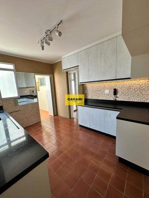 Apartamento para à venda no bairro Vila Assunção, Santo André - Casari Imóveis: 