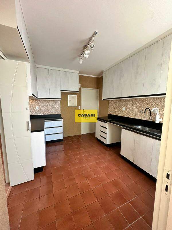 Apartamento para à venda no bairro Vila Assunção, Santo André - Casari Imóveis: 
