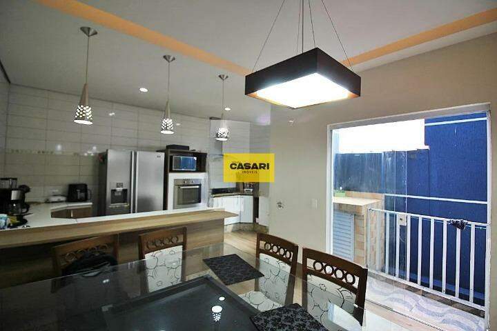 Sobrado para à venda no bairro Planalto, São Bernardo do Campo - Casari Imóveis: 