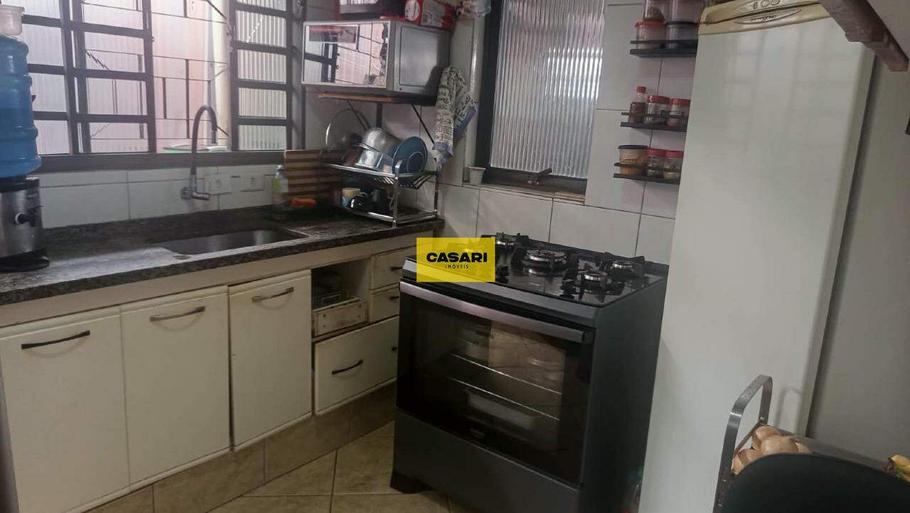 Casa para à venda no bairro Jardim Hollywood, São Bernardo do Campo - Casari Imóveis: 