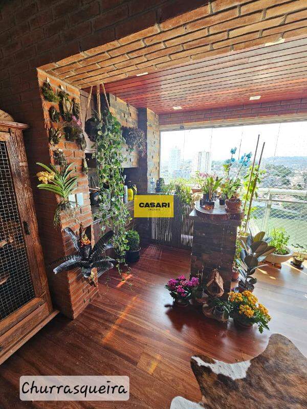 Apartamento para à venda no bairro Baeta Neves, São Bernardo do Campo - Casari Imóveis: 