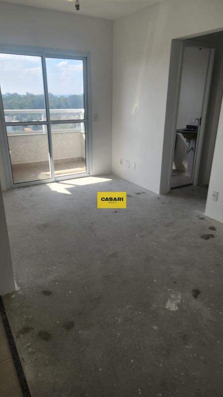 Apartamento para à venda no bairro Baeta Neves, São Bernardo do Campo - Casari Imóveis: 