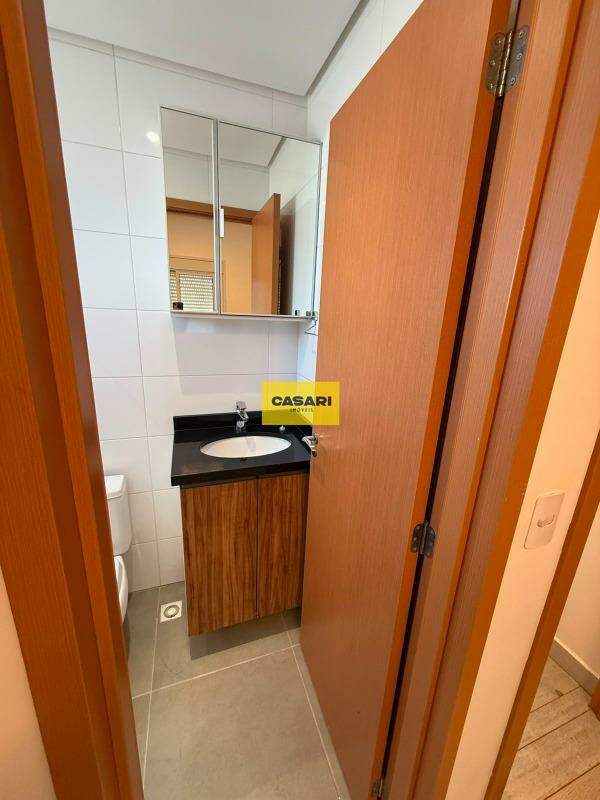 Apartamento para para aluguel no bairro Campestre, Santo André - Casari Imóveis: 