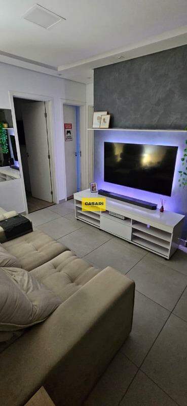 Apartamento para à venda no bairro Vila Humaitá, Santo André - Casari Imóveis: 