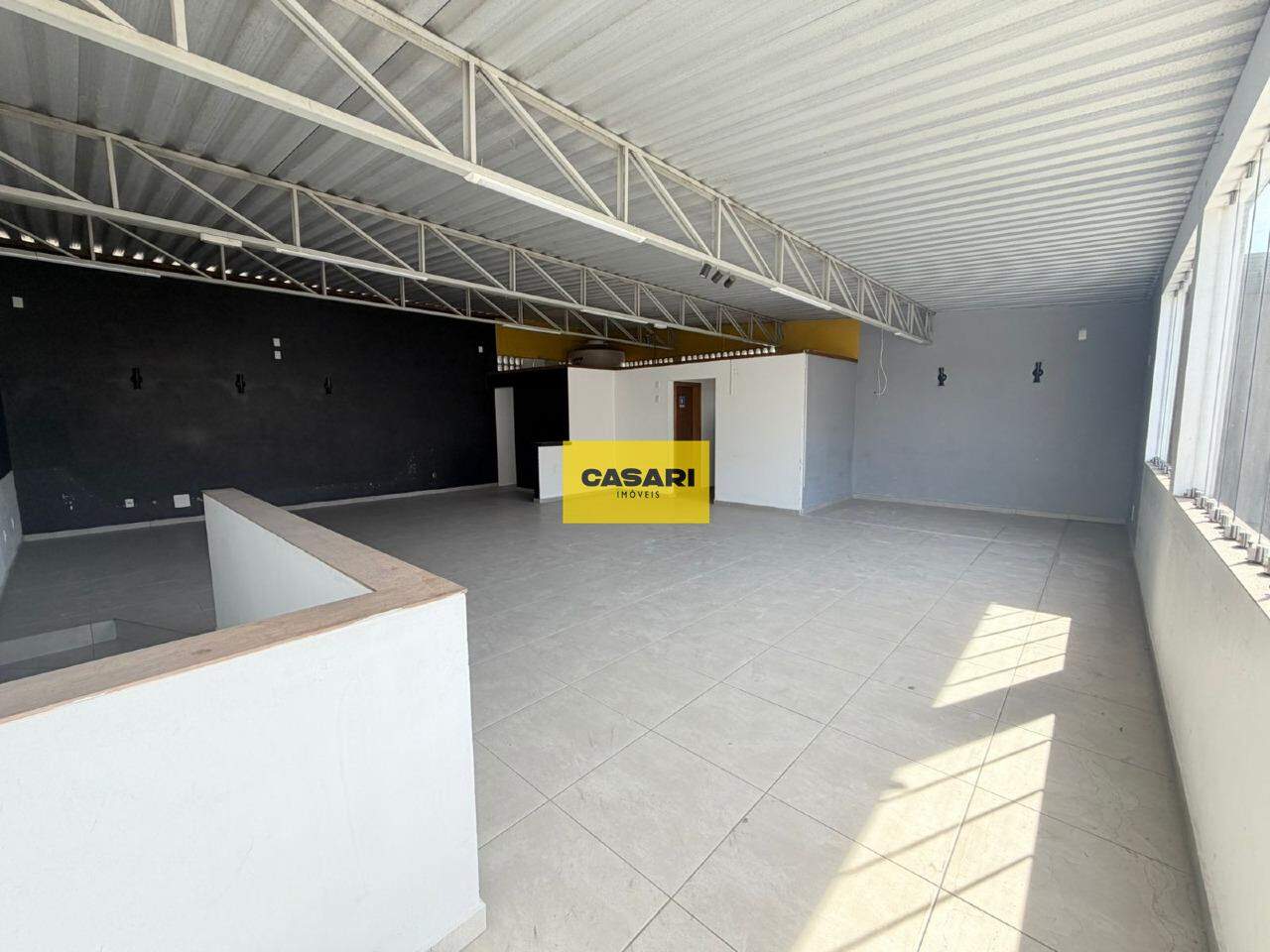 Salão para para aluguel no bairro Planalto, São Bernardo do Campo - Casari Imóveis: 