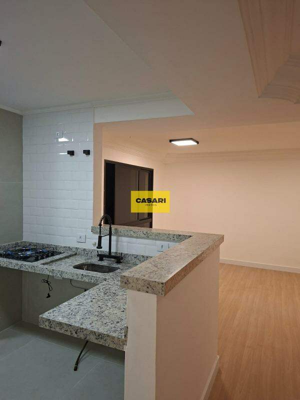 Apartamento para à venda no bairro Vila Gilda, Santo André - Casari Imóveis: 
