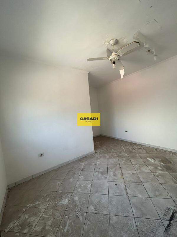 Casa para à venda no bairro Rudge Ramos, São Bernardo do Campo - Casari Imóveis: 