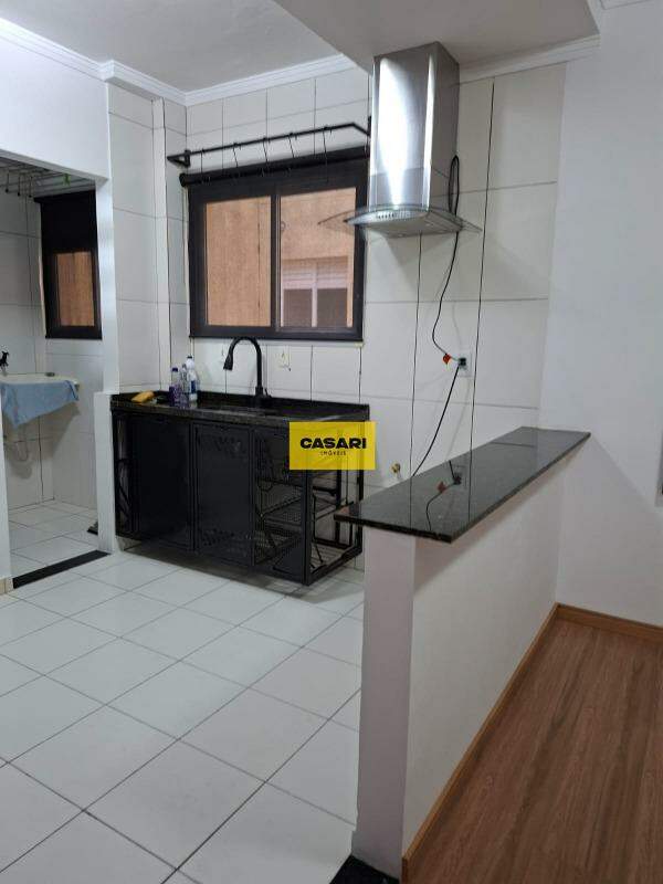 Apartamento para para aluguel no bairro Baeta Neves, São Bernardo do Campo - Casari Imóveis: 