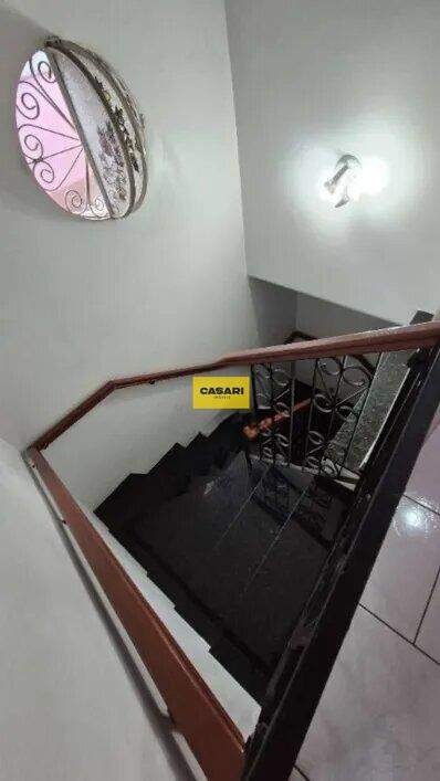 Sobrado para à venda no bairro Jardim Alzira Franco, Santo André - Casari Imóveis: 