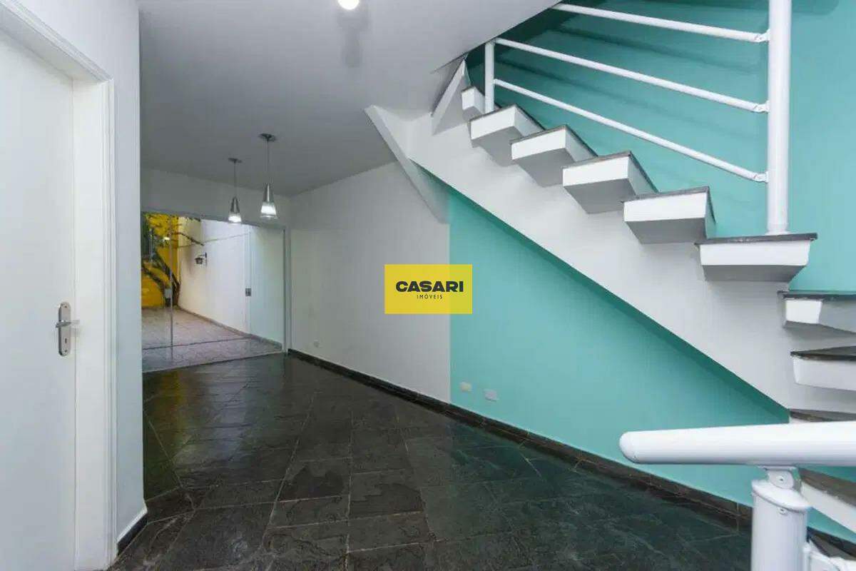Sobrado para à venda no bairro Nova Petrópolis, São Bernardo do Campo - Casari Imóveis: 