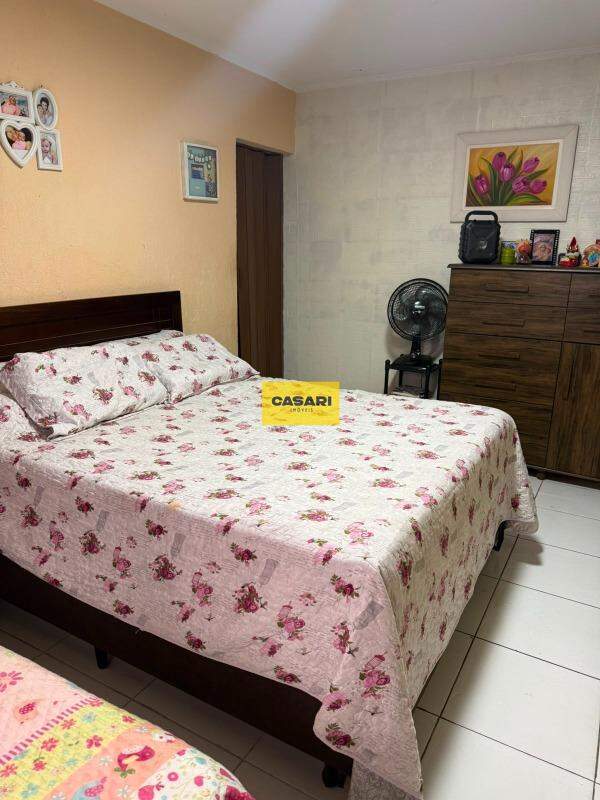 Casa para à venda no bairro Ferrazópolis, São Bernardo do Campo - Casari Imóveis: 