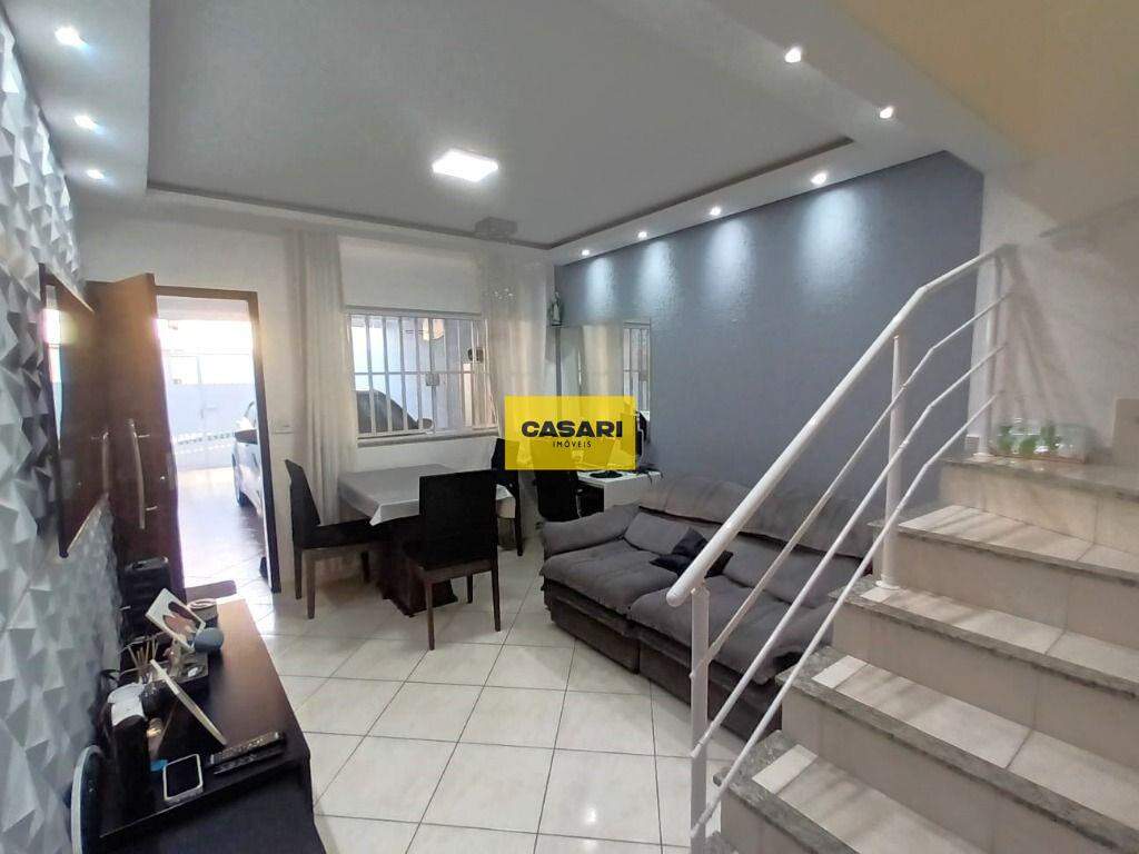 Sobrado para à venda no bairro Campestre, Santo André - Casari Imóveis: 