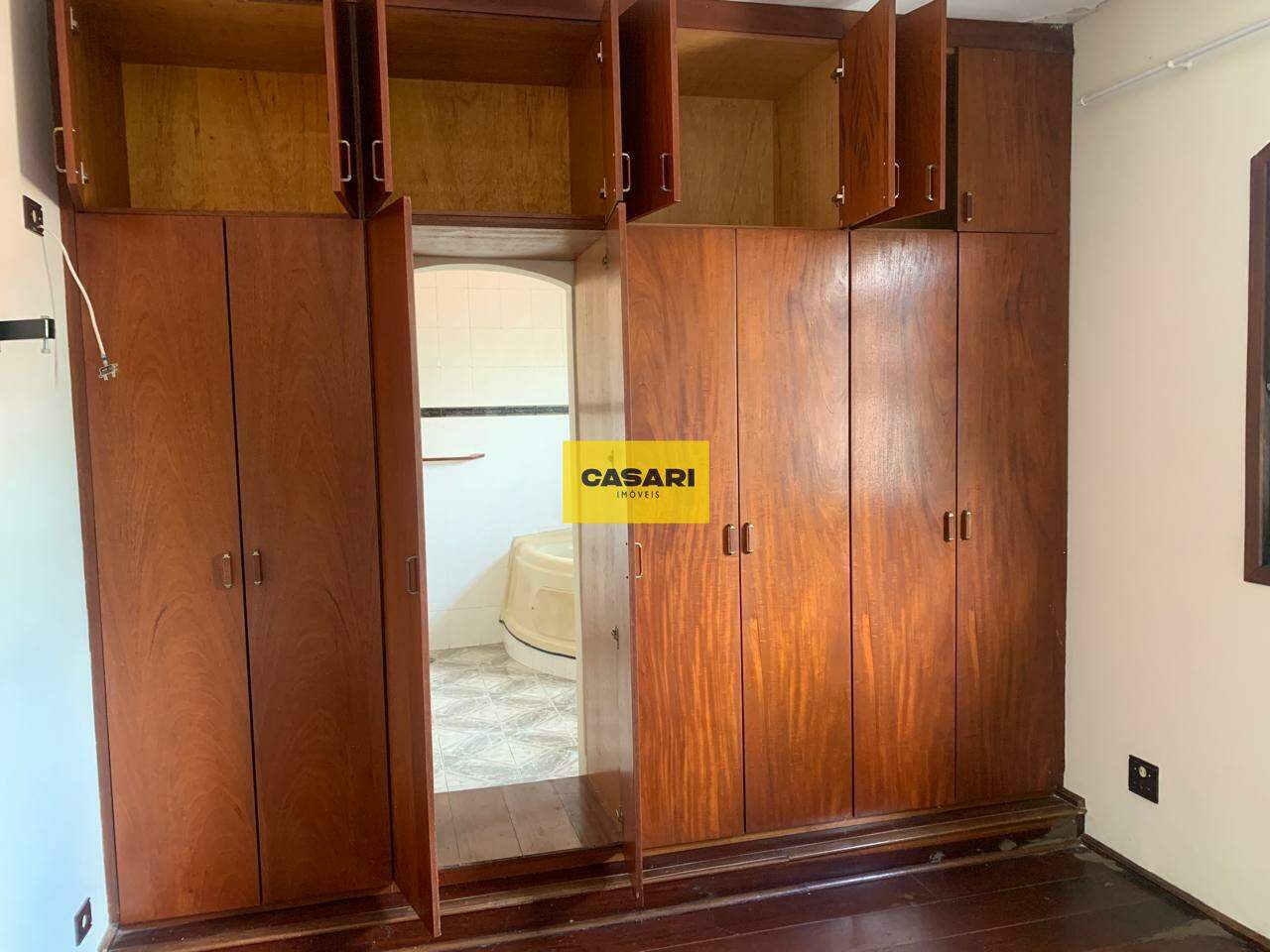 Sobrado para à venda no bairro Jardim Hollywood, São Bernardo do Campo - Casari Imóveis: 