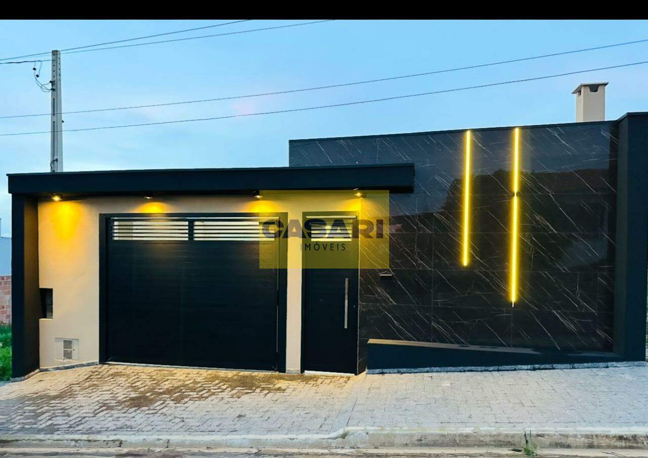 Casa para à venda no bairro Residencial Vitiello, Boituva - Casari Imóveis: 
