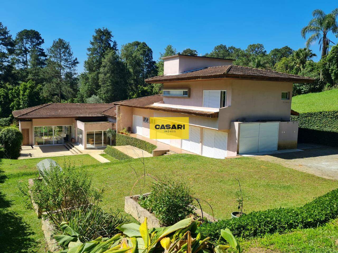 Casa em condomínio para à venda no bairro Aldeinha, ITAPECERICA DA SERRA - Casari Imóveis: 