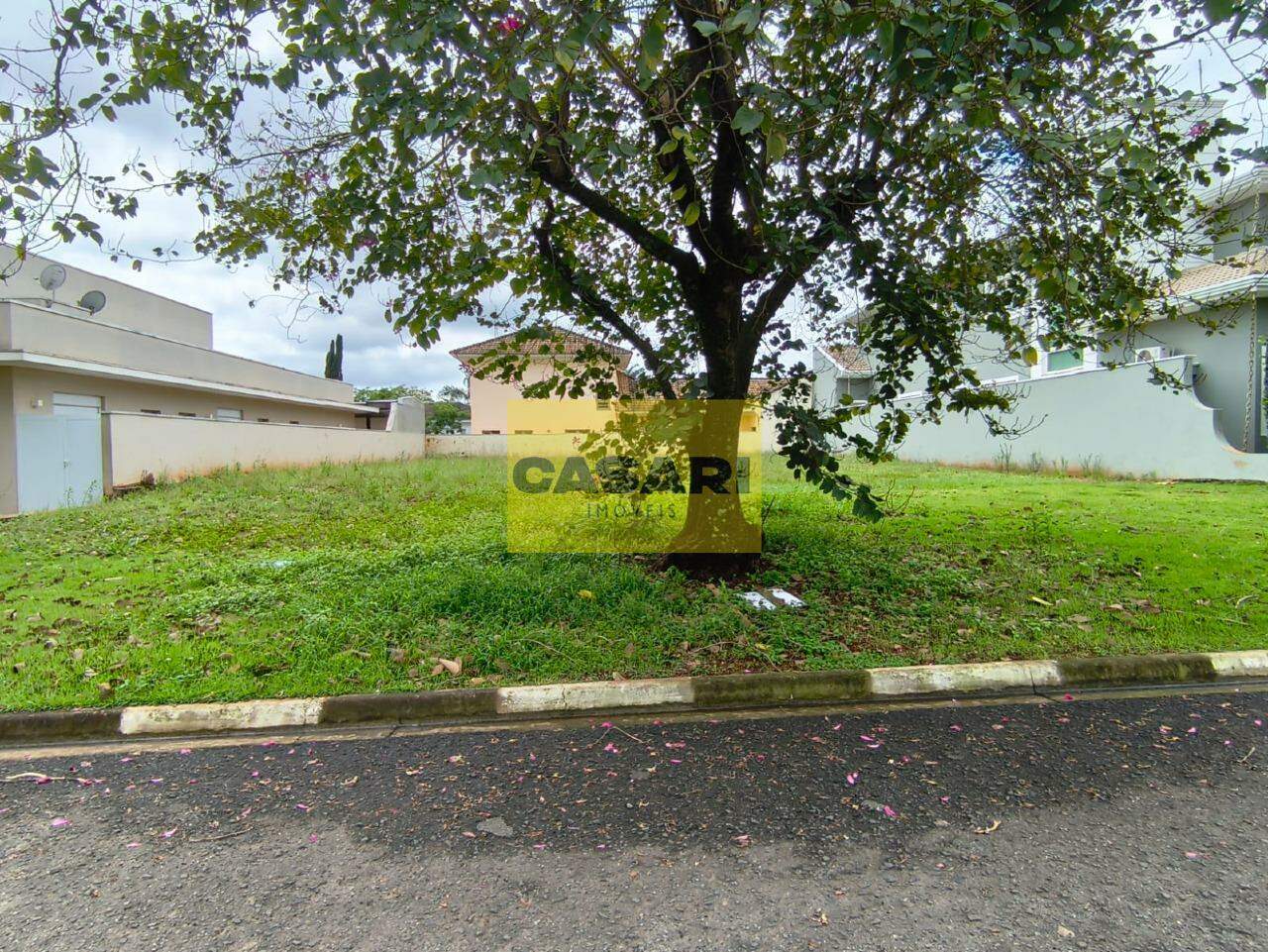 Terreno para à venda no bairro Flora Ville, Boituva - Casari Imóveis: 
