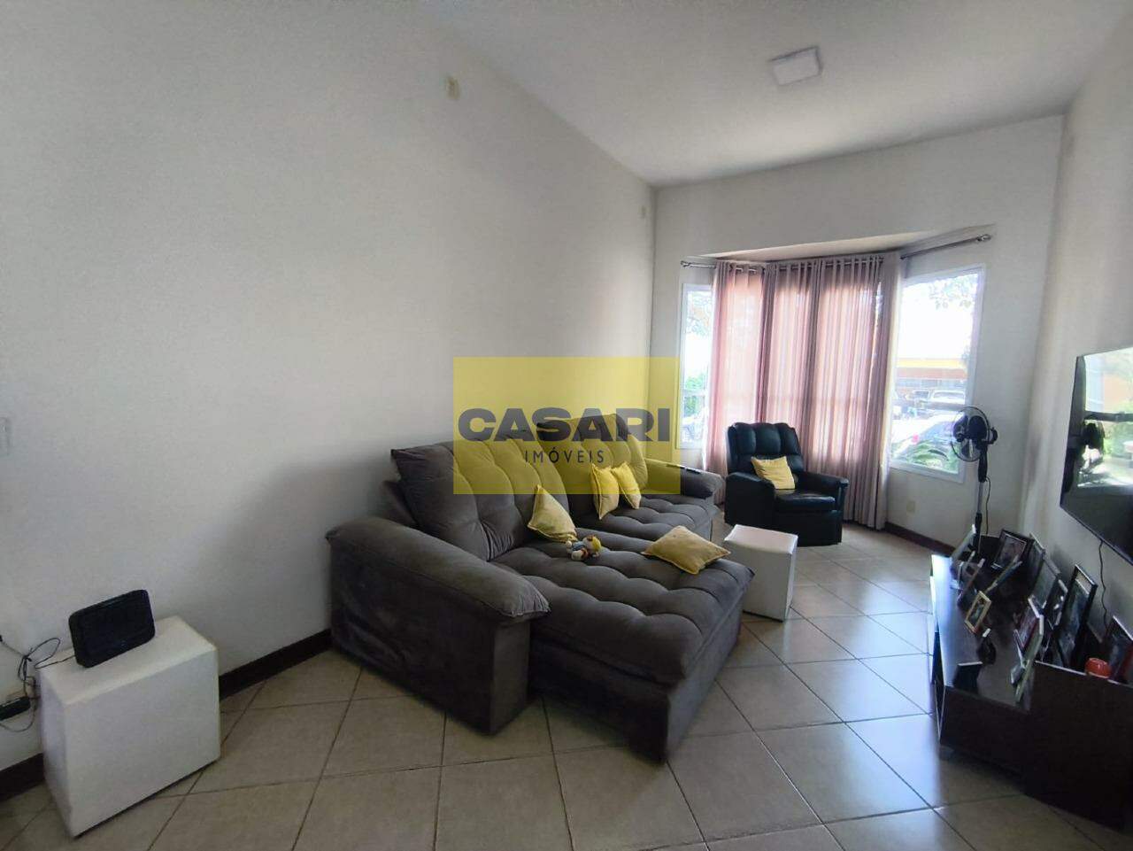 Casa para à venda no bairro Flora Ville, Boituva - Casari Imóveis: 