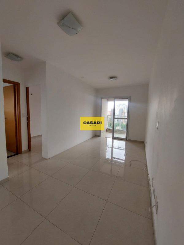 Apartamento para para aluguel no bairro Rudge Ramos, São Bernardo do Campo - Casari Imóveis: 