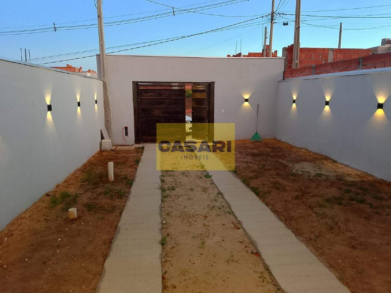 Casa para à venda no bairro Residencial Céu Azul, Boituva - Casari Imóveis: 