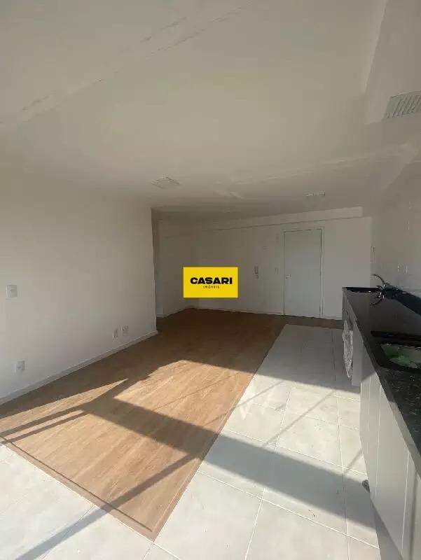 Apartamento para para aluguel no bairro Vila Assunção, Santo André - Casari Imóveis: 