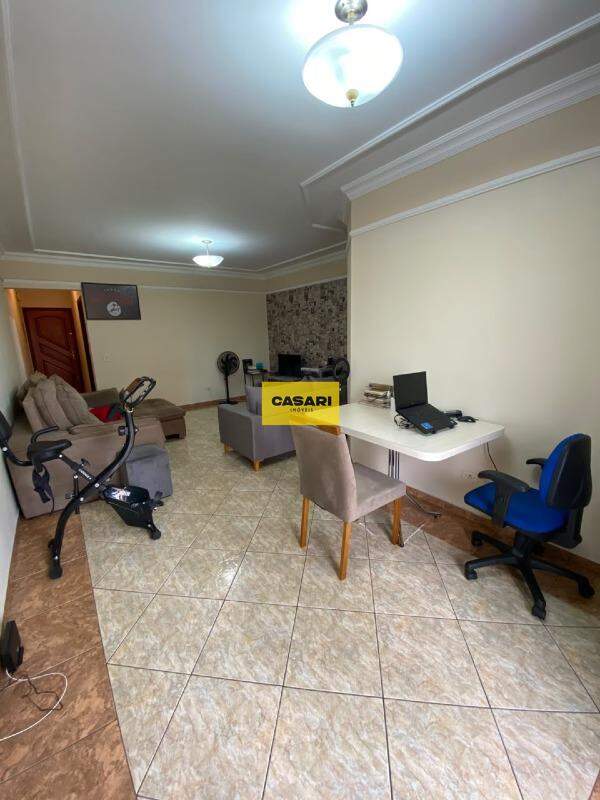 Apartamento para à venda no bairro Campestre, Santo André - Casari Imóveis: 