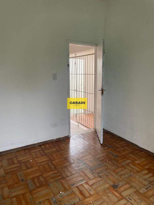 Casa para para aluguel no bairro Baeta Neves, São Bernardo do Campo - Casari Imóveis: 
