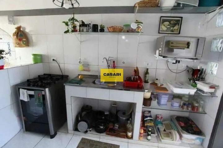 Casa Assobradada para à venda no bairro Nova Petrópolis, São Bernardo do Campo - Casari Imóveis: 
