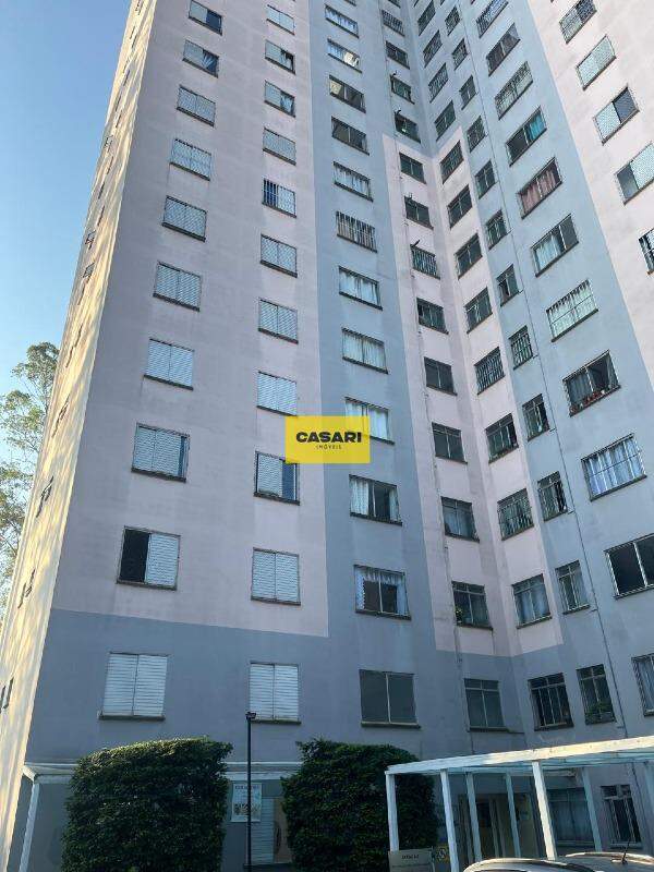 Apartamento para à venda no bairro Santa Terezinha, São Bernardo do Campo - Casari Imóveis: 