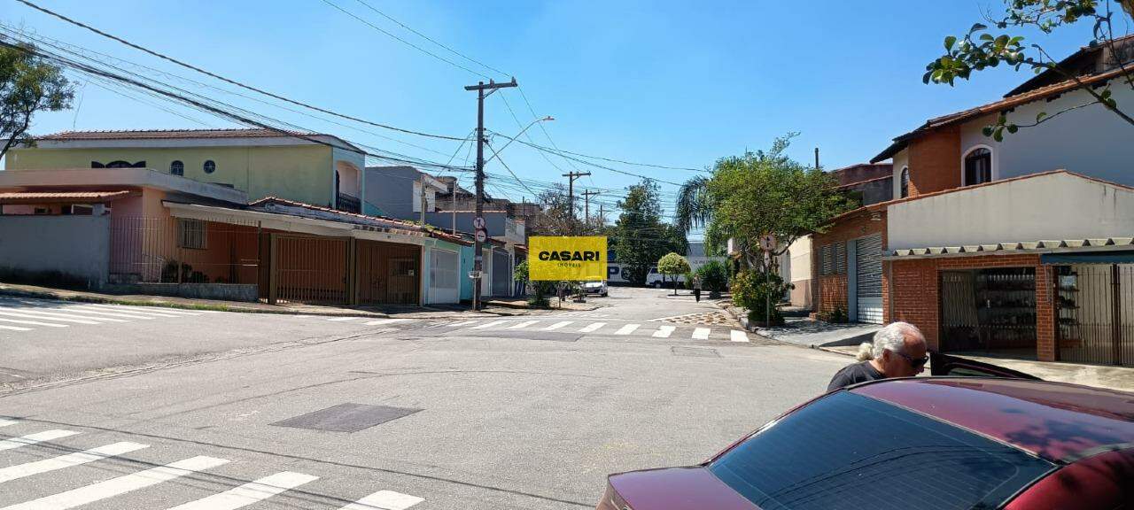 Sobrado para para aluguel no bairro Jardim Itapuã , Santo André - Casari Imóveis: 