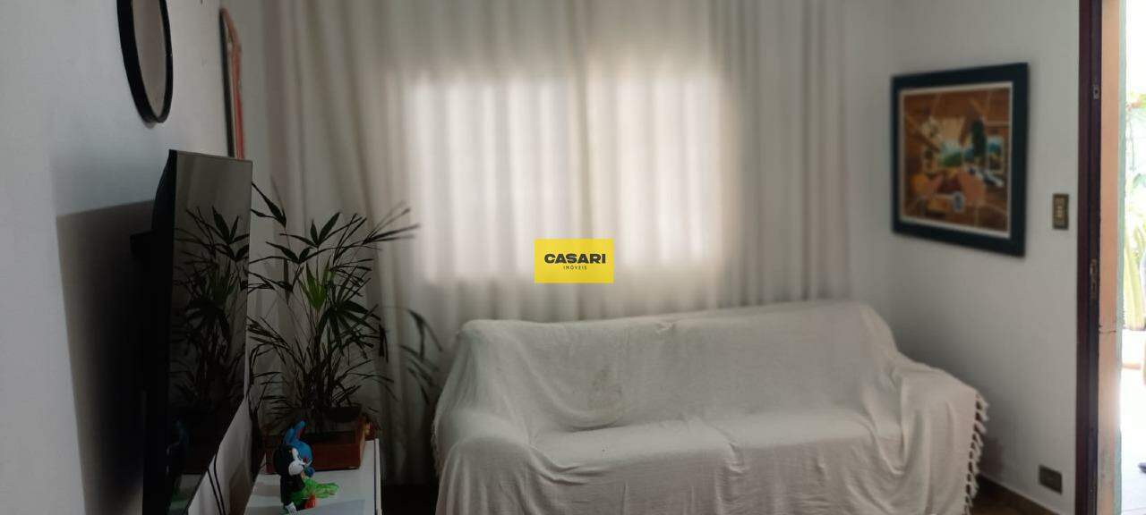 Sobrado para para aluguel no bairro Jardim Itapuã , Santo André - Casari Imóveis: 