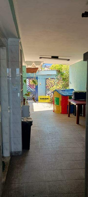 Sobrado para para aluguel no bairro Jardim Itapuã , Santo André - Casari Imóveis: 