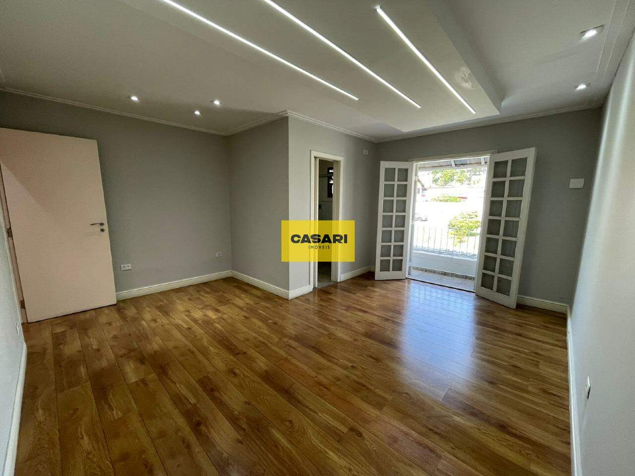 Casa comercial para para aluguel no bairro Santa Paula, São Caetano do Sul - Casari Imóveis: 