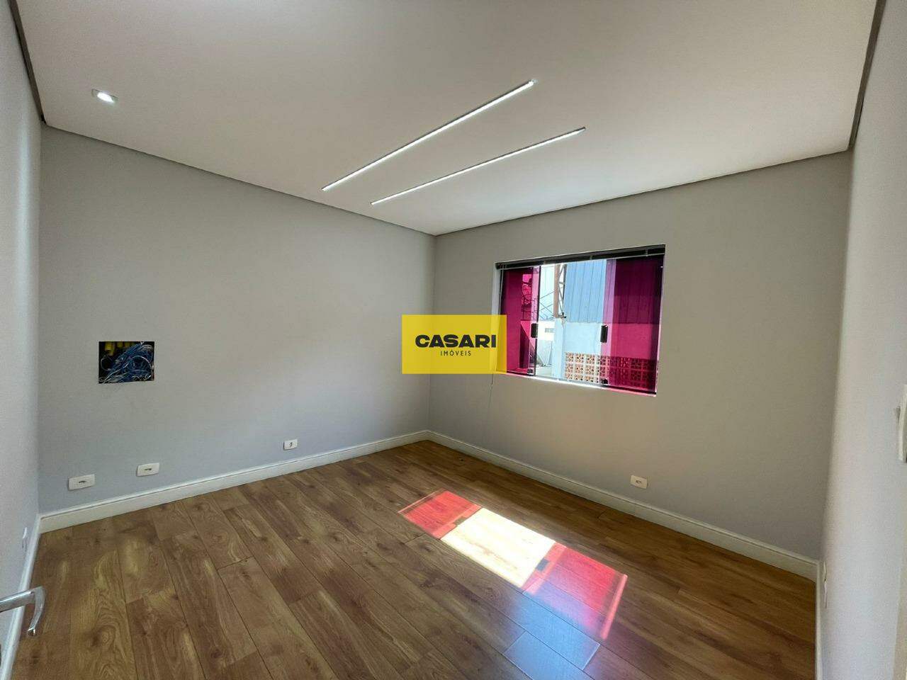 Casa comercial para para aluguel no bairro Santa Paula, São Caetano do Sul - Casari Imóveis: 
