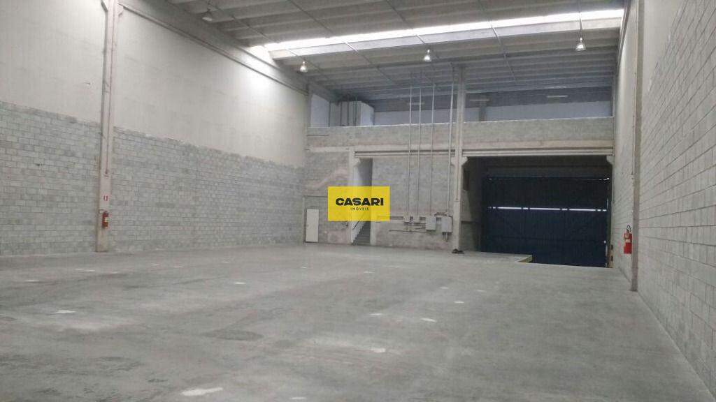 Galpão para para aluguel no bairro Piraporinha, Diadema - Casari Imóveis: 