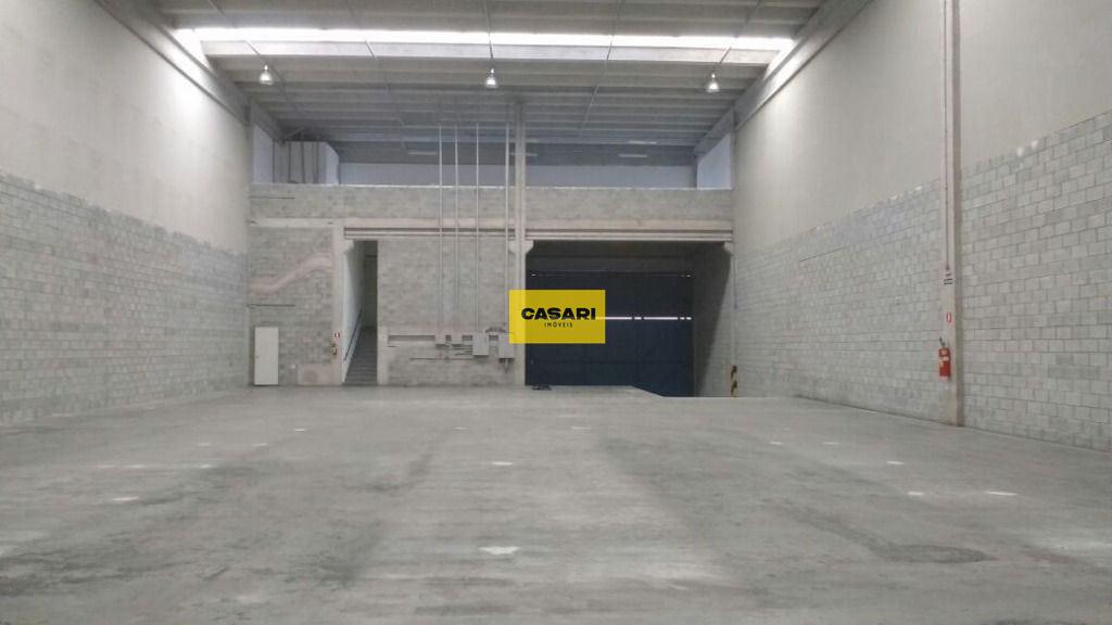 Galpão para para aluguel no bairro Piraporinha, Diadema - Casari Imóveis: 
