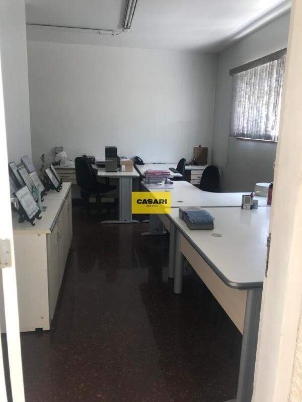 Sobrado para para aluguel no bairro Jardim, Santo André - Casari Imóveis: 