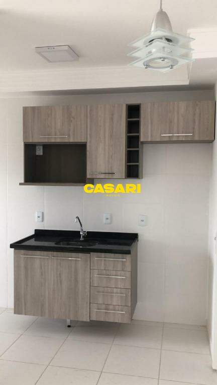 Apartamento para para aluguel no bairro Anchieta, São Bernardo do Campo - Casari Imóveis: 