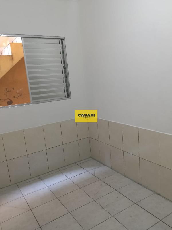 Casa para para aluguel no bairro Dos Casa, São Bernardo do Campo - Casari Imóveis: 