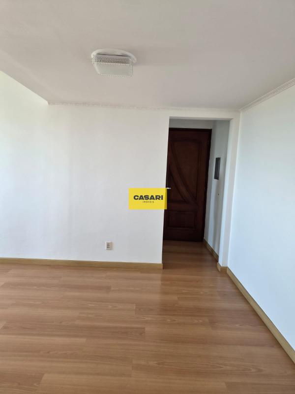 Apartamento para à venda no bairro Rudge Ramos, São Bernardo do Campo - Casari Imóveis: 