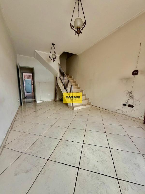 Sobrado para à venda no bairro Vila Valparaíso, Santo André - Casari Imóveis: 