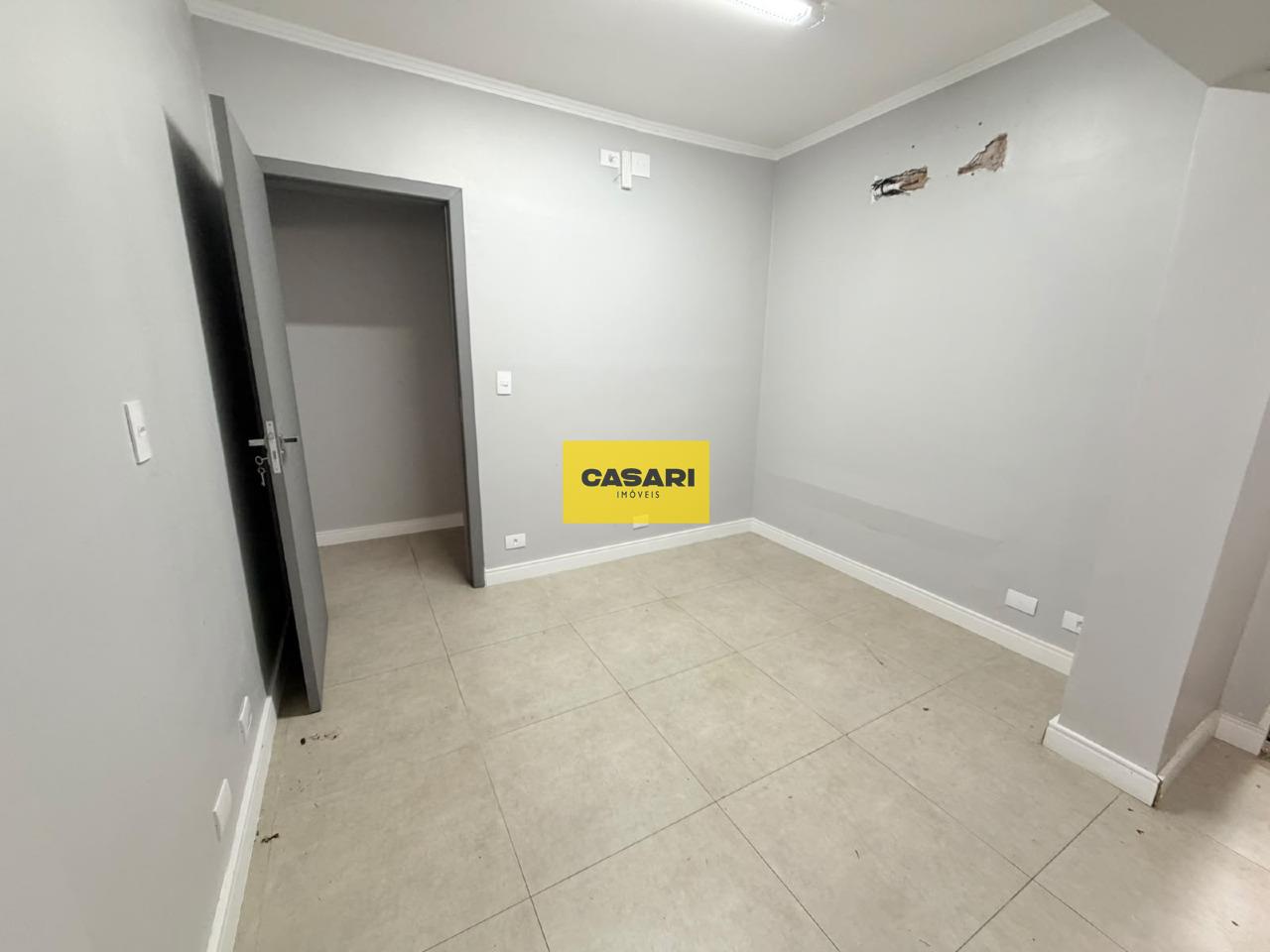 Sobrado para à venda no bairro Centro, São Bernardo do Campo - Casari Imóveis: 