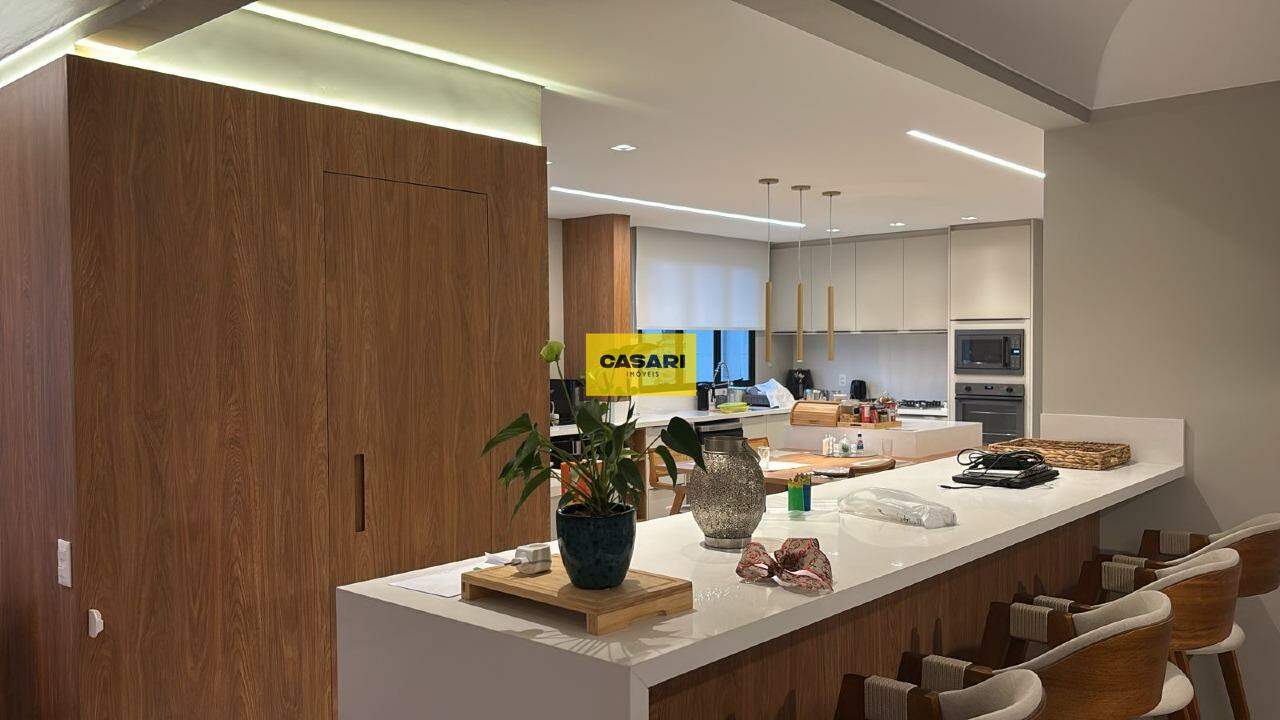 Apartamento para à venda no bairro Vila Bastos, Santo André - Casari Imóveis: 