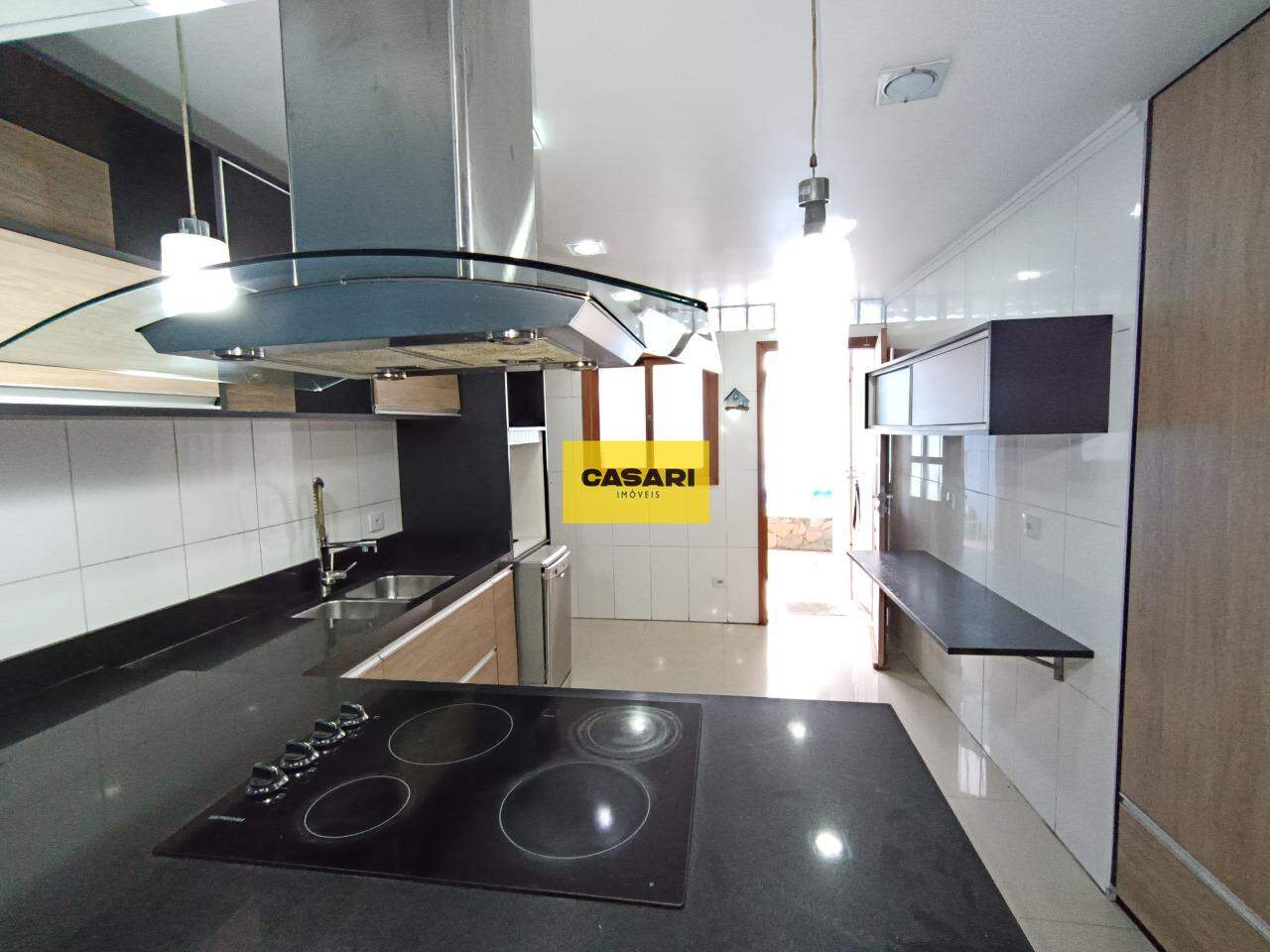 Casa para à venda no bairro Rudge Ramos, São Bernardo do Campo - Casari Imóveis: 