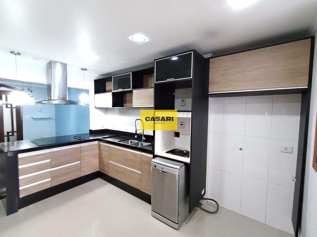 Casa para à venda no bairro Rudge Ramos, São Bernardo do Campo - Casari Imóveis: 