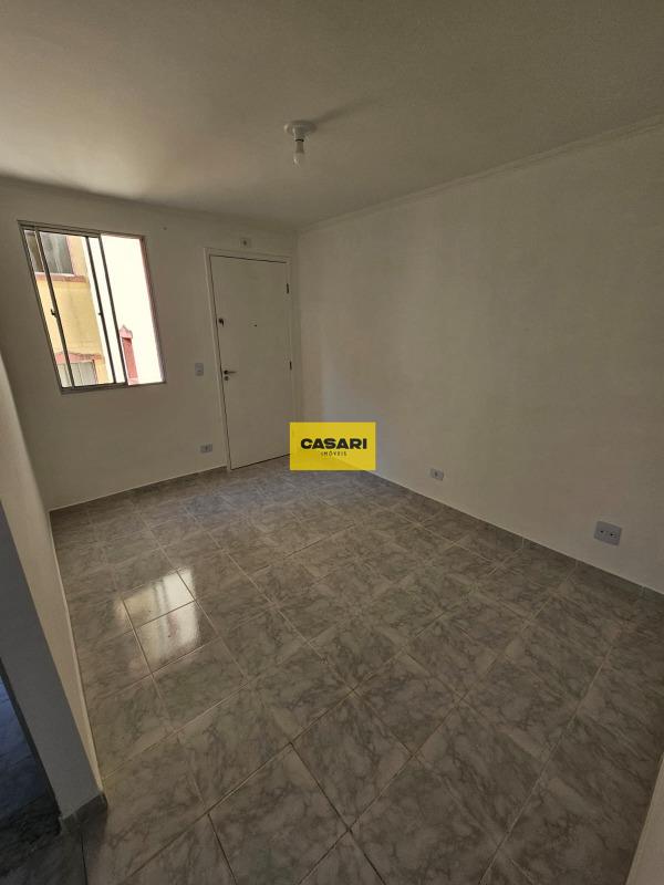 Apartamento para à venda no bairro Baeta Neves, São Bernardo do Campo - Casari Imóveis: 