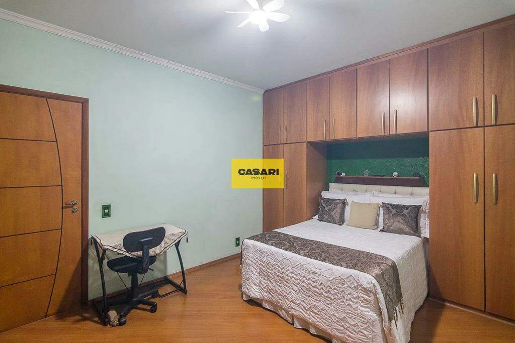 Sobrado à venda com 3 quartos quartos e 185 m² no bairro Rudge Ramos, São Bernardo do Campo - Casari Imóveis: 