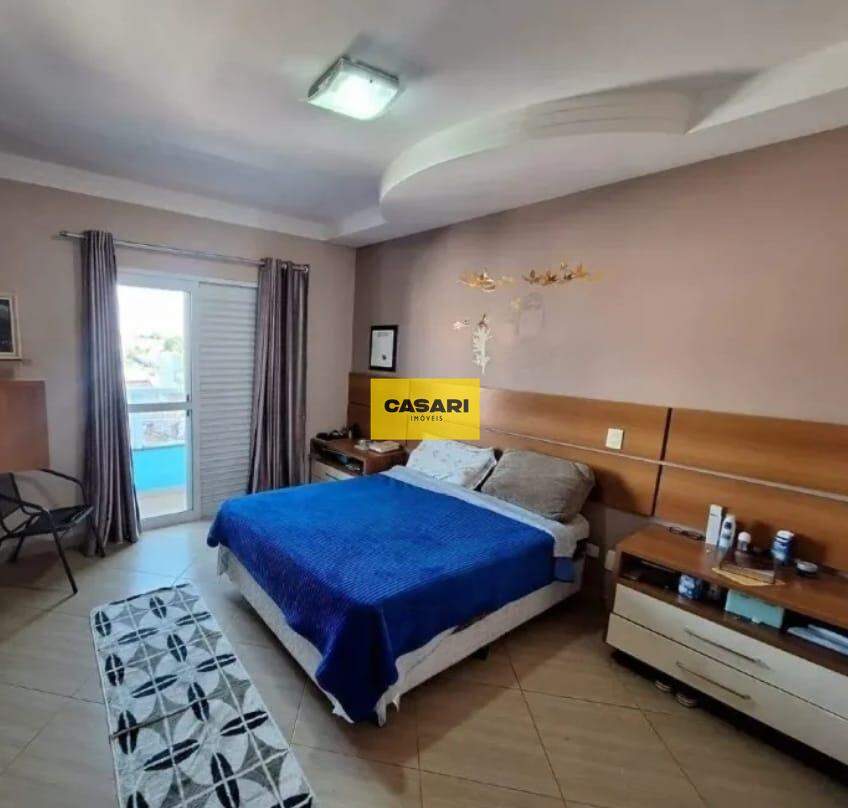 Sobrado à venda com 4 quartos quartos e 231 m² no bairro Centro, São Bernardo do Campo - Casari Imóveis: 