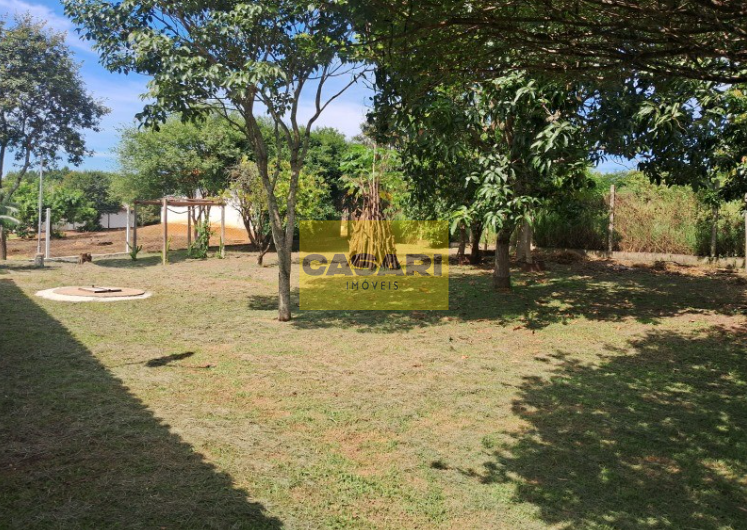 Chácara à venda com 3 quartos quartos e 1.437 m² no bairro Jardim Gamero, Iperó - Casari Imóveis: 