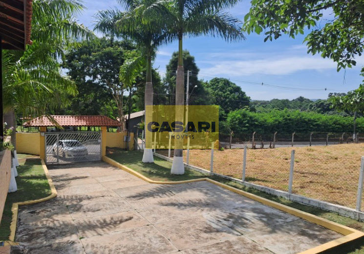 Chácara à venda com 3 quartos quartos e 1.437 m² no bairro Jardim Gamero, Iperó - Casari Imóveis: 